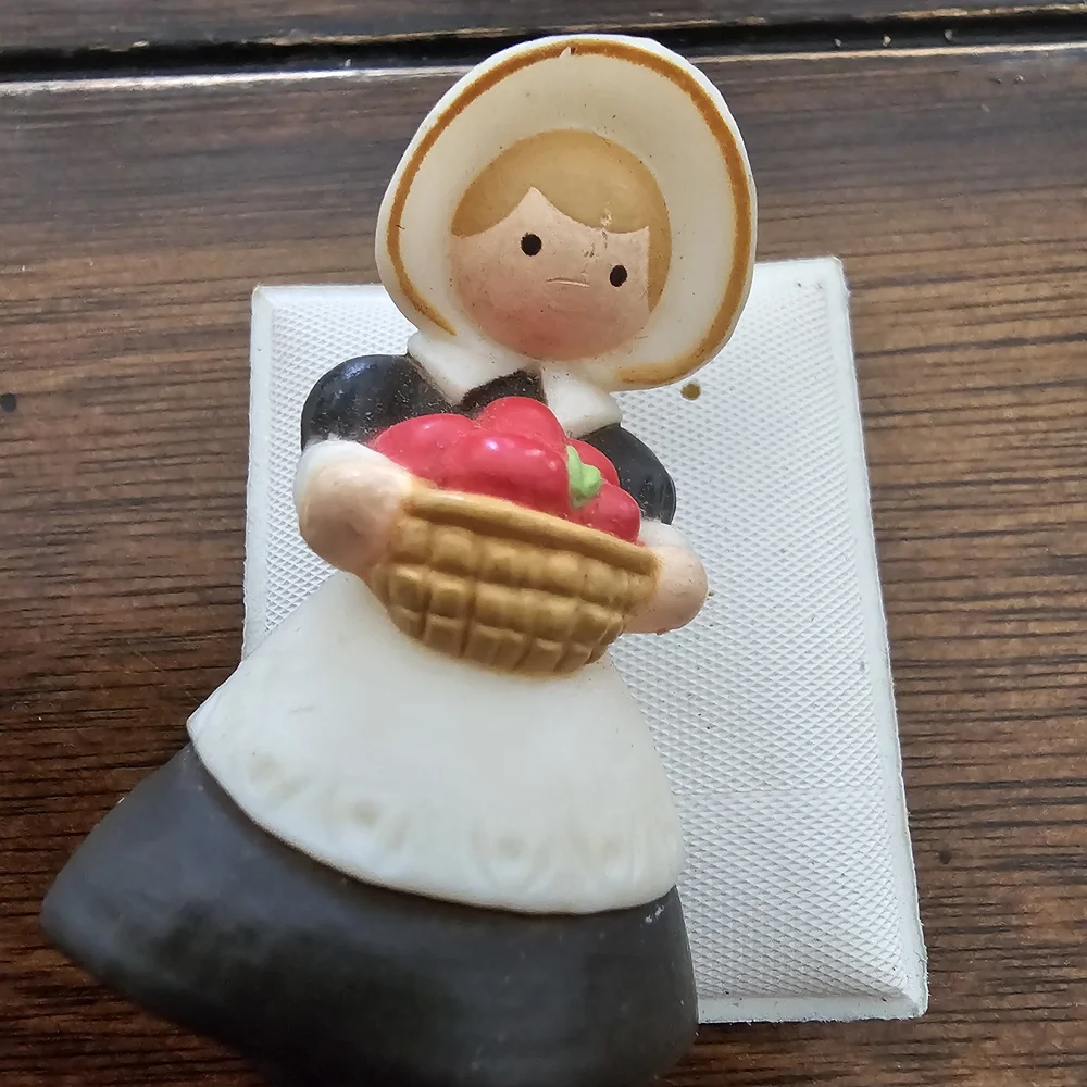 Hallmark pilgrim red bonnet